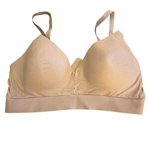 NWT Ultimate Soft Wireless Nursing Bra, XXL